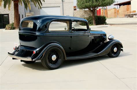 1933 ford sedan for sale